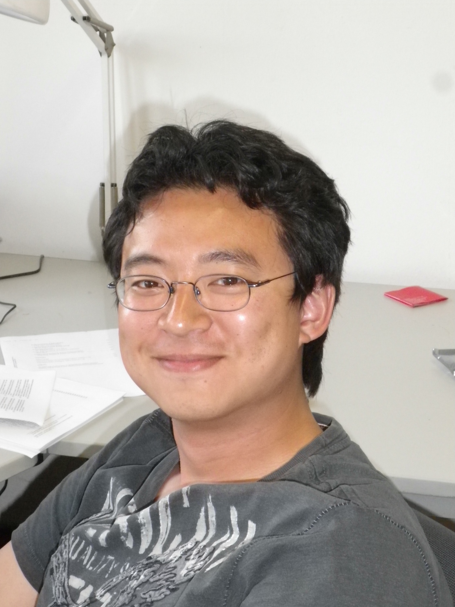 This image shows Dr.-Ing. Satoshi Ukai
